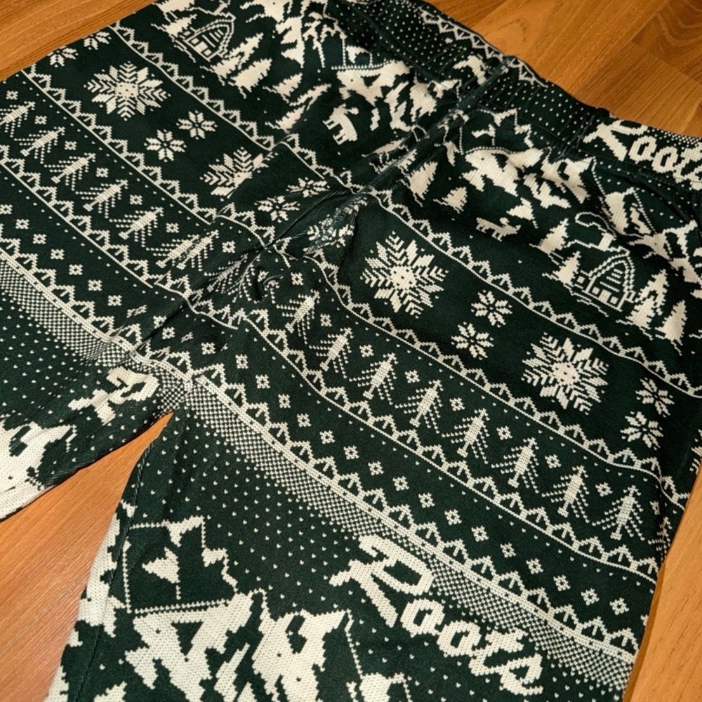 Roots Green Fair Isle Lounge Pants with White Pattern